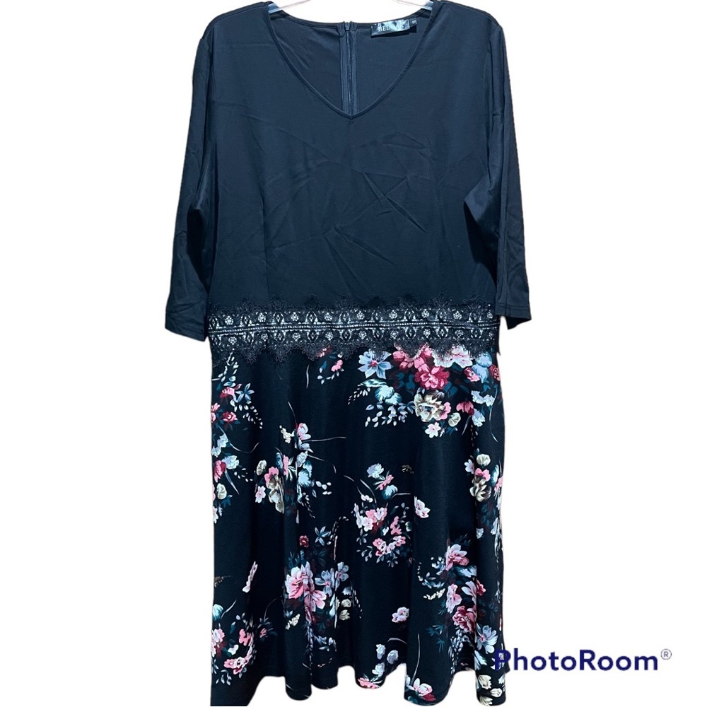 Bedoar Womens Plus Size Black Dress with Colorful Floral Bottom Size 18